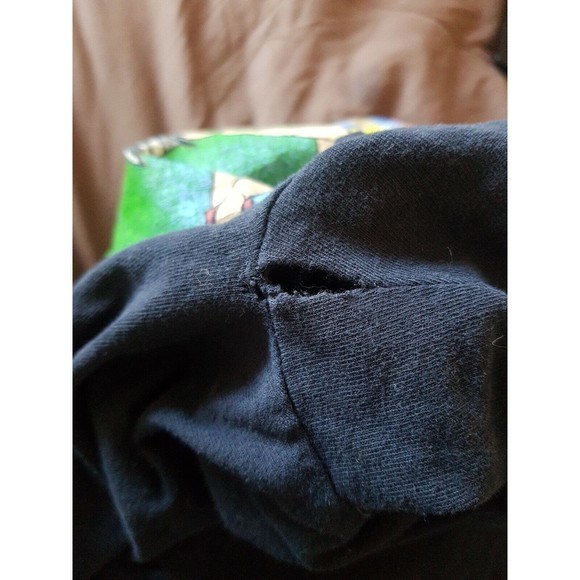 Hot Top T Shirt Sz Medium Black Graphic Cartoon Hobbies Games Gothic Grunge - Picture 12 of 12